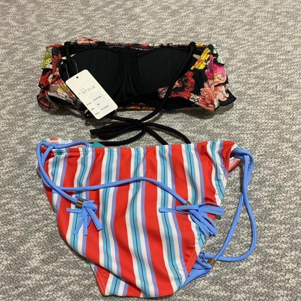 colorful bikini set top/bottoms Made Korea‎ size 9M=girl 7-8 years old. SKU-A125